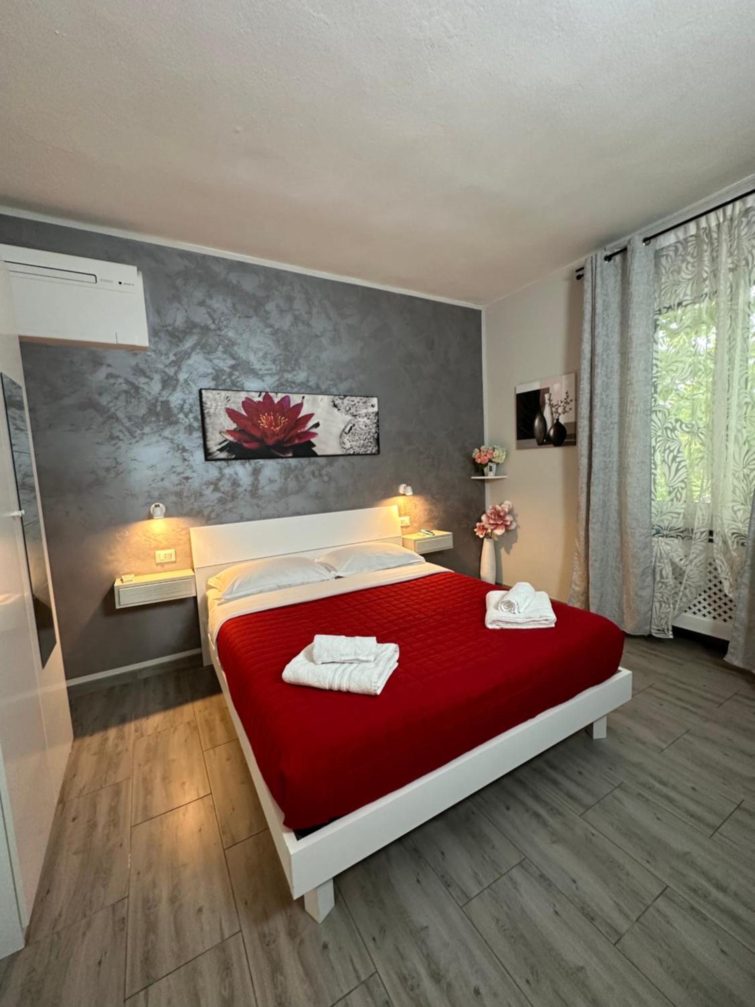 Bed and Breakfast Locazione Turistica Girasole Верона Екстер'єр фото